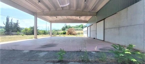 1724m² Warehouse in Giuliano Teatino, Italy No. 375610 8
