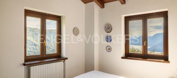 4غرفة فيلا في Maccagno con Pino e Veddasca, Italy رقم 334227 22