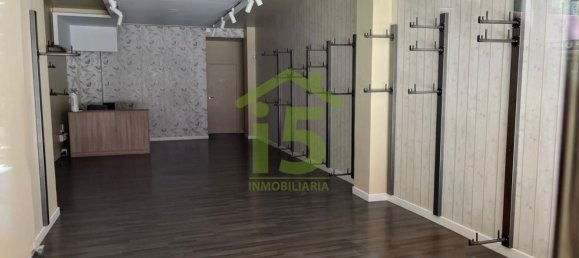 Gewerbliche Immobilie in Leon, Spain 90m², Nr. 25808 2