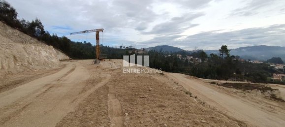 300m² Land in Amarante, Portugal No. 45748 13