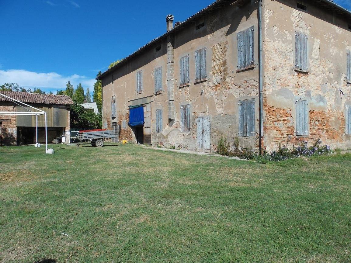 3 chambres Maison à Soliera, Italy No. 22198