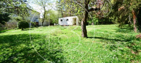 1050m² Land in Maria Enzersdorf, Austria No. 51118 8