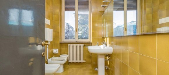 10 rooms Villa in Calolziocorte, Italy No. 33281 38