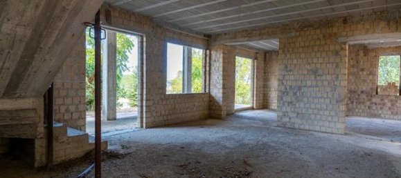 450m² Land in Collecorvino, Italy No. 291216 6