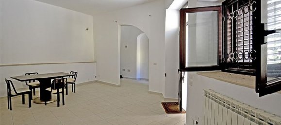 2-salle Propriété commerciale à Chieti, Italy No. 142541 4