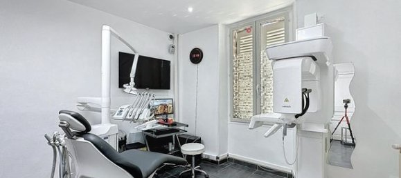 Gewerbliche Immobilie in Pont-sur-Yonne, France 102m², Nr. 309651 8