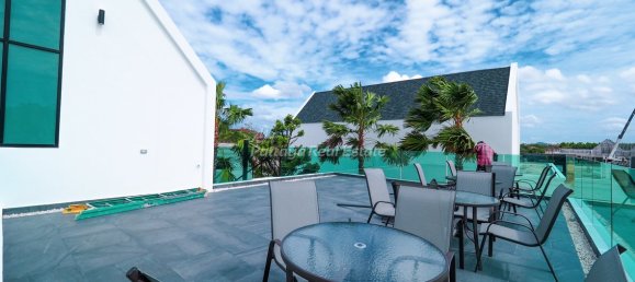 3 bedrooms Bungalow in Pattaya, Thailand No. 8946 30