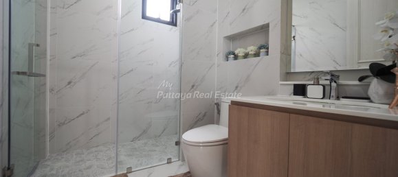 3 bedrooms Bungalow in Pattaya, Thailand No. 8946 29