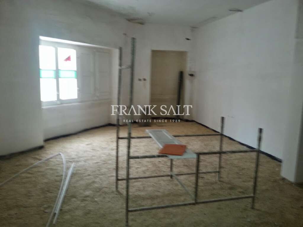 Oficina en Birkirkara, Malta 2 m² No. 11848