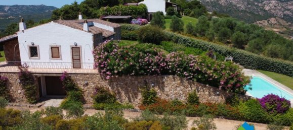 Apartamento de 3 dormitorios en Arzachena, Italy No. 60018 46