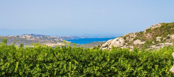 Apartamento de 3 dormitorios en Arzachena, Italy No. 60018 20