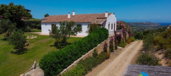 Apartamento de 3 dormitorios en Arzachena, Italy No. 60018 31