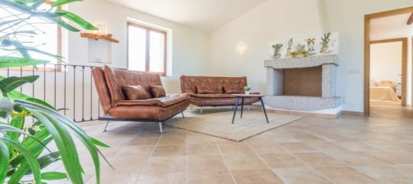 Apartamento de 3 dormitorios en Arzachena, Italy No. 60018 15