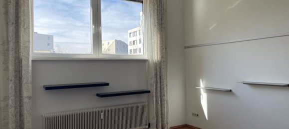 2-Zimmer Büro in Salzburg, Austria, Nr. 94457 2