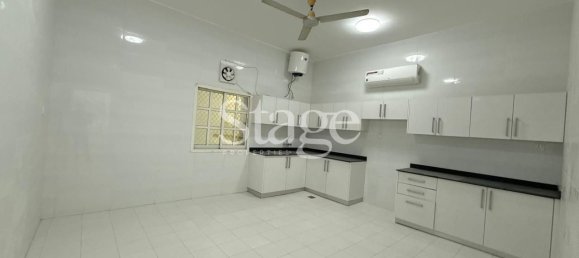 10 bedrooms Villa in Al Rawda, UAE No. 106377 17