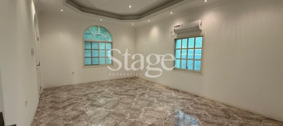 10 bedrooms Villa in Al Rawda, UAE No. 106377 7