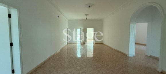 10 bedrooms Villa in Al Rawda, UAE No. 106377 5