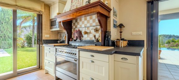 Вилла с 5 спальнями в Аликанте, Испания № 150389 33