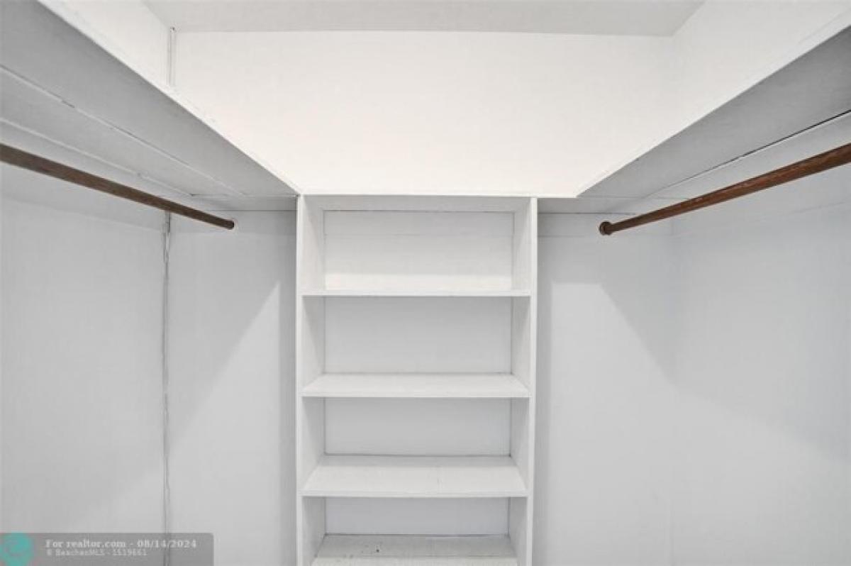 2 bedrooms House in Oakland Park, USA No. 383889