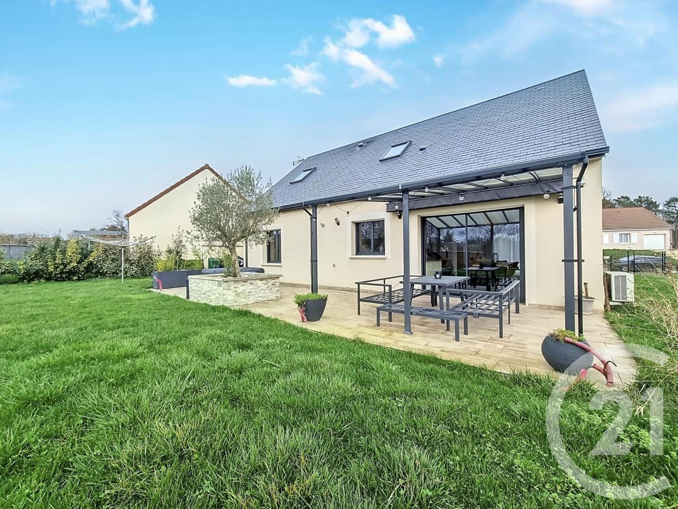 4 chambres Maison à La Ferté-Saint-Aubin, France No. 218293