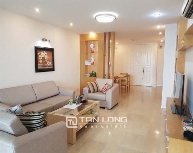 3 bedrooms Apartment in Tay Ho, Vietnam No. 1683