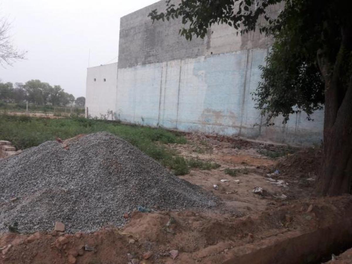 Grundstück in Gurgaon, India, Nr. 32072