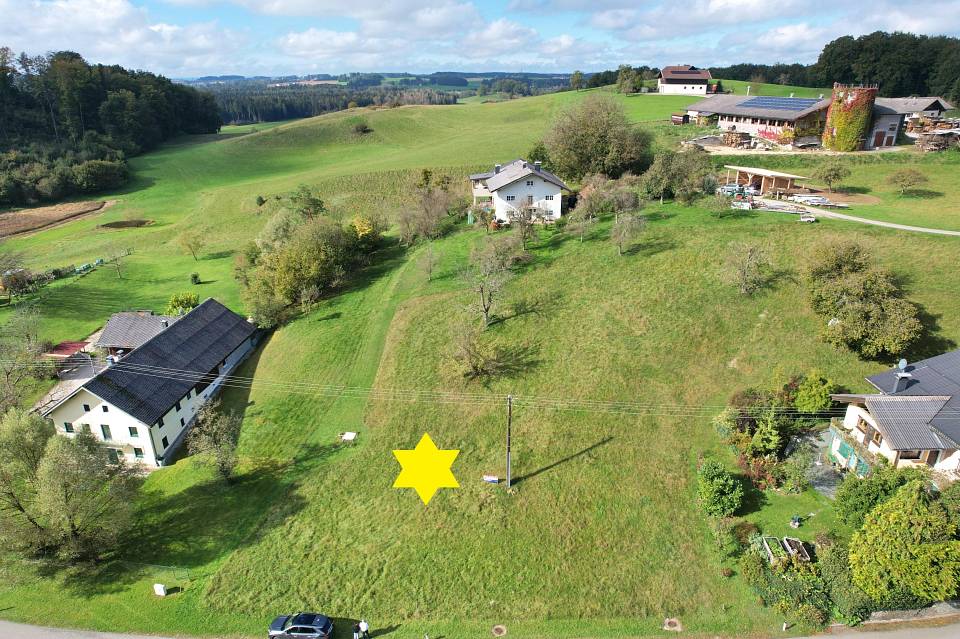 Terreno en Eggelsberg, Austria 673 m² No. 71284