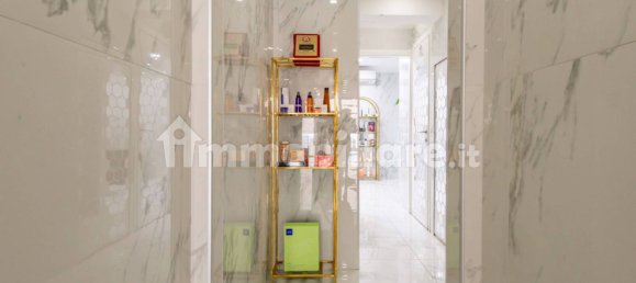 4 rooms Commercial property in Rome, Italy No. 296745 7