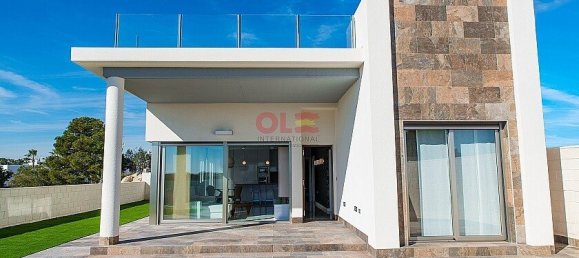 3 bedrooms Villa in Los Altos, Spain No. 14505 2