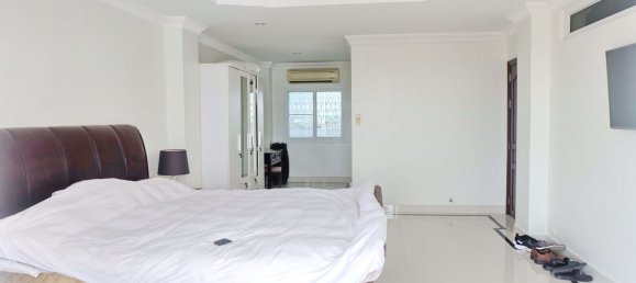 4 bedrooms Condo in Pattaya, Thailand No. 5327 23