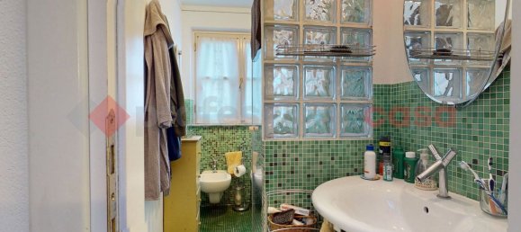 10-salle Maison à Gallicano, Italy No. 233375 30