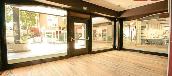 176m² Commercial property in Trentino-Alto Adige, Italy No. 268103 8