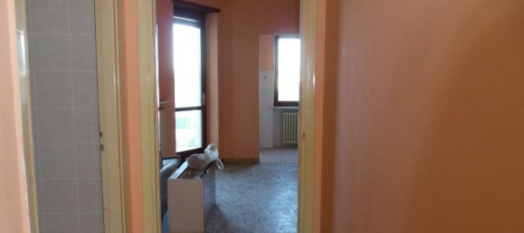 2-Zimmer Wohnung in Romano Canavese, Italy, Nr. 103134 9