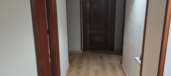 4 bedrooms Apartment in Valencia, Spain No. 165242 6
