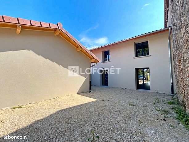 5 bedrooms House in Ain, France No. 311703