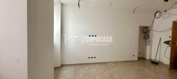 Studio in Merate, Italy No. 1786 4