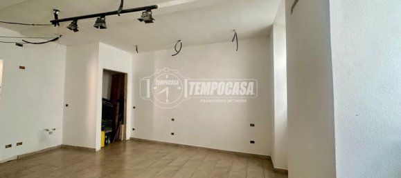 Studio in Merate, Italy No. 1786 5