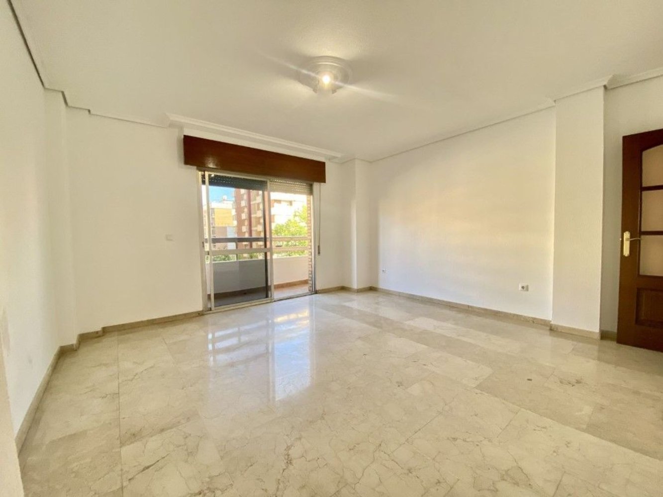 4 bedrooms Apartment in Cordoba, Spain No. 158862
