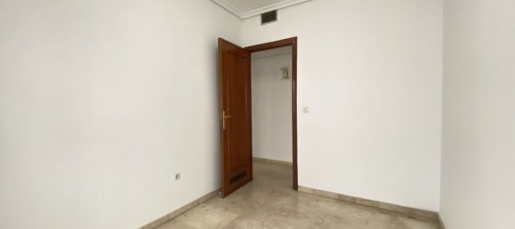 4 bedrooms Apartment in Cordoba, Spain No. 158862 19