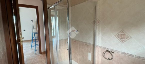 Apartamento de 3 dormitorios en Arluno, Italy No. 364940 9