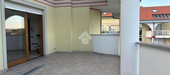 Apartamento de 3 dormitorios en Arluno, Italy No. 364940 11