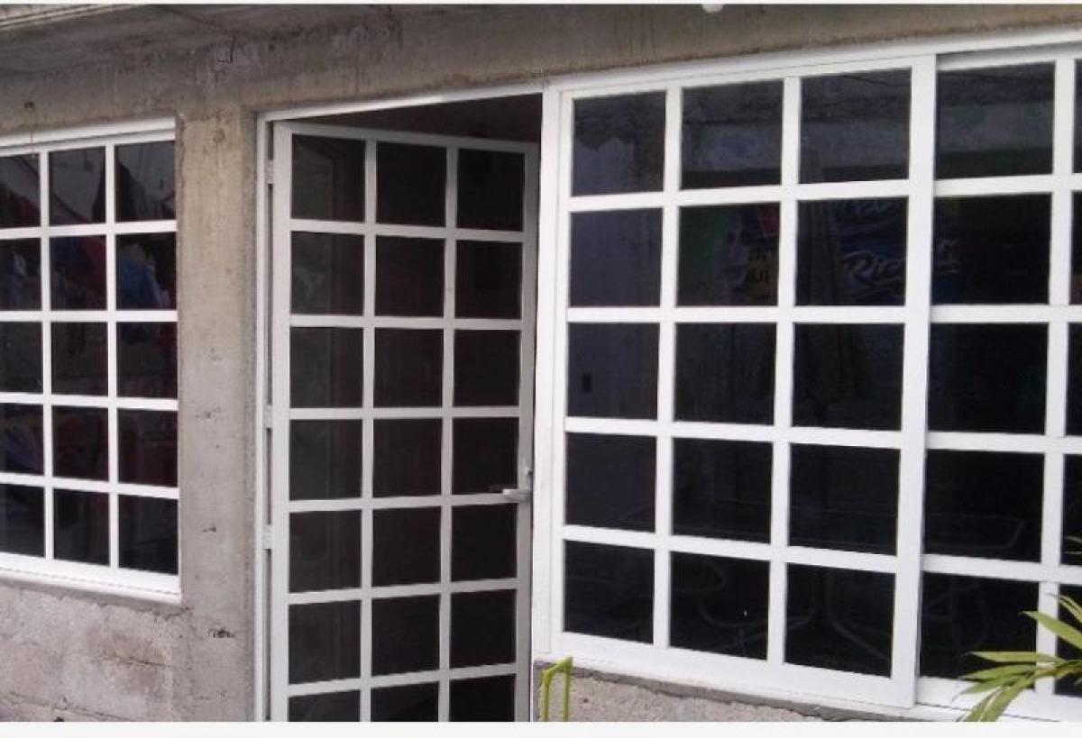 2 bedrooms House in Ciudad Lopez Mateos, Mexico No. 225073