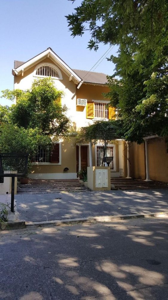 3 Schlafzimmer Haus in Moron, Argentina, Nr. 57882