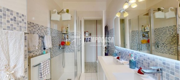 2 bedrooms Apartment in Bagnolo in Piano, Italy No. 347103 15