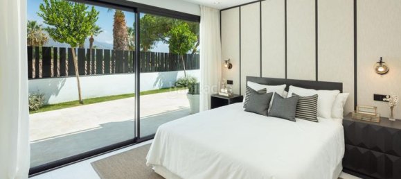 5 Schlafzimmer Villa in Marbella, Spain, Nr. 69410 13