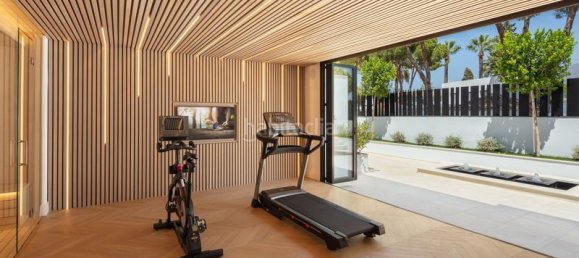 5 Schlafzimmer Villa in Marbella, Spain, Nr. 69410 22