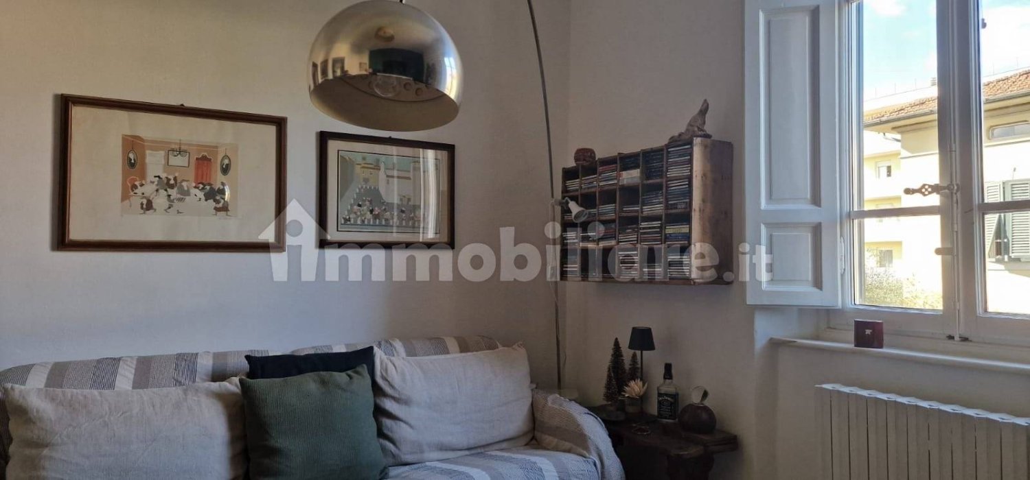 2 bedrooms Apartment in Lucca, Italy No. 48389
