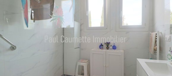 4 bedrooms House in Beziers, France No. 299703 10