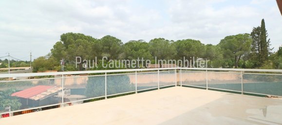 4 bedrooms House in Beziers, France No. 299703 3