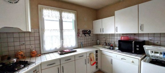 3 bedrooms House in Clery-Saint-Andre, France No. 159832 3